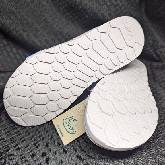 Light Pink, Lavender and Baby Blue Strap Chaco Lowdown Slides. - Picture 4 of 6